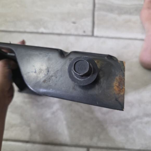 2020-2023 Chevrolet Silverado 2500 3500 Front Left Bumper Bar Bracket - Picture 6 of 12